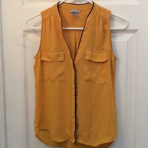 Mustard H&M Sleeveless Button-Up Blouse s2